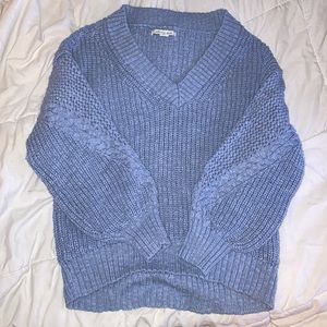light blue puffy sleeve sweater